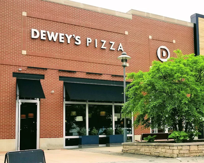 Dewey's Pizza - Fairlawn