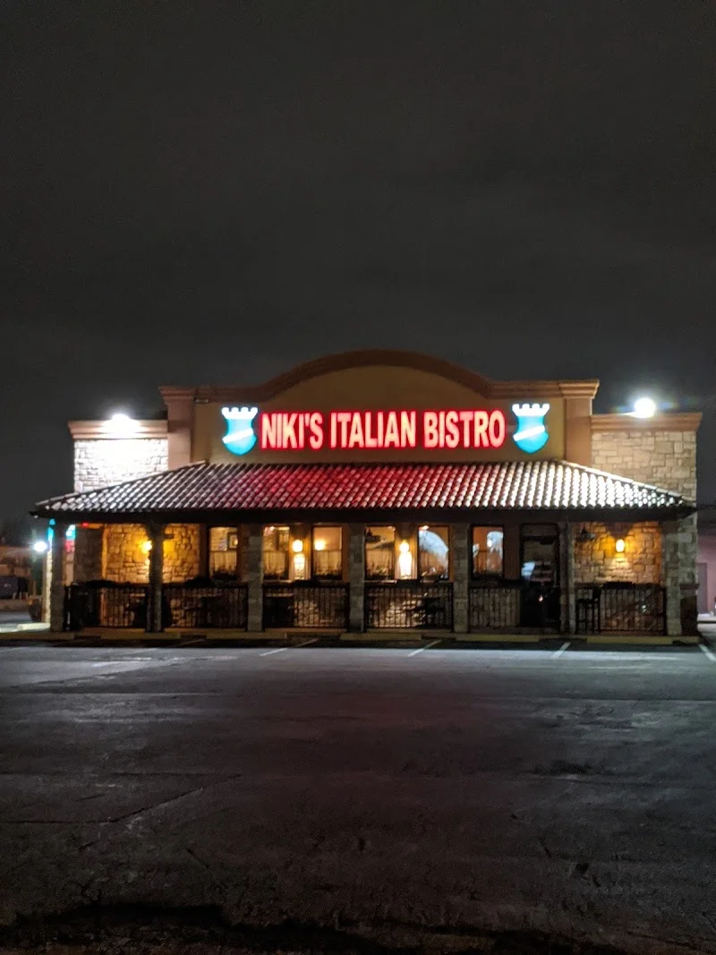 Niki's Italian Bistro and Piano Bar