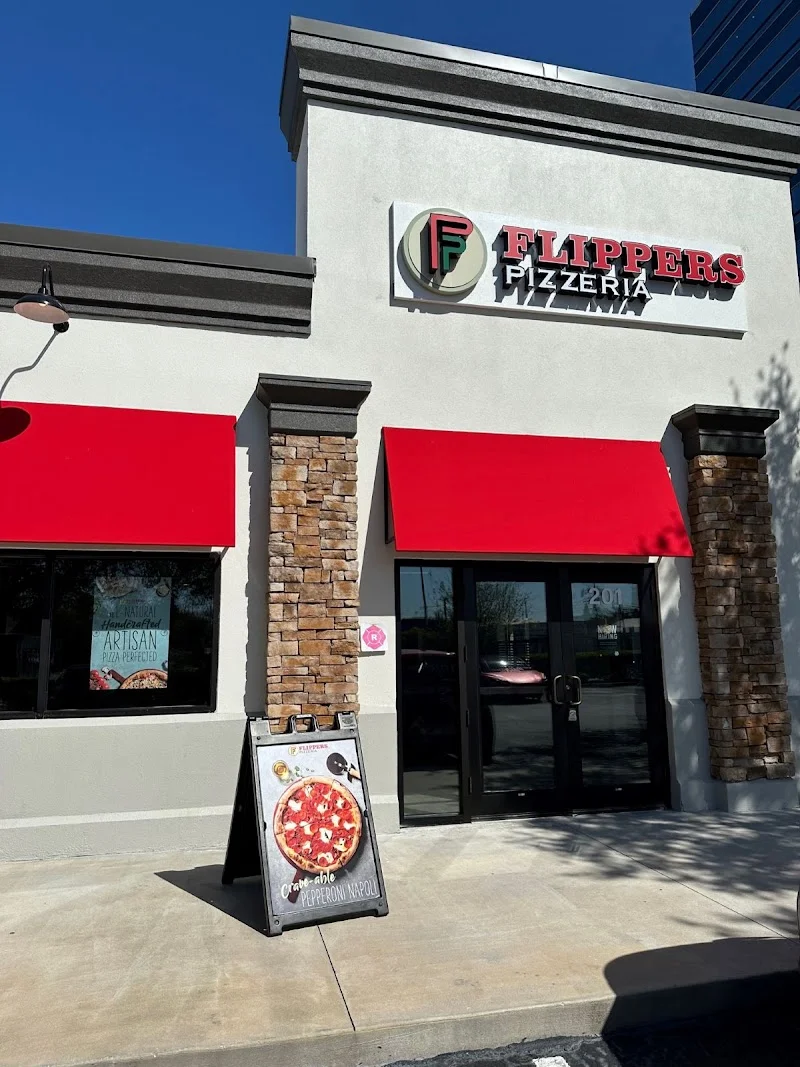 Flippers Pizza Co. - South Tampa